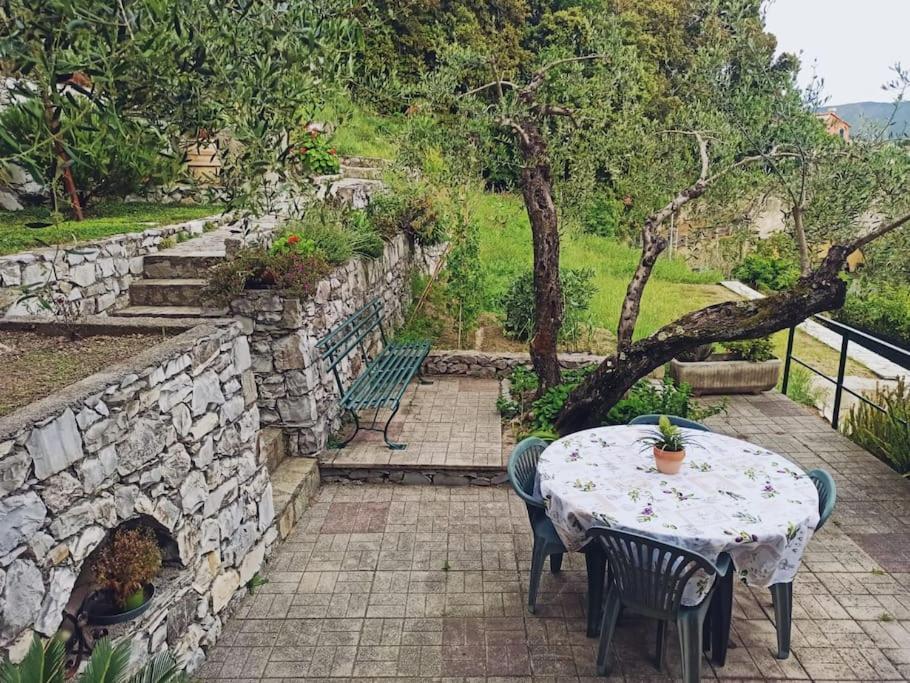 La Piazzetta Di Gra E Baldo Lägenhet Sestri Levante Exteriör bild